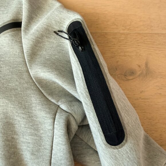 Nike Tech Men's Fleece Windrunner Full-Zip Jacket XL - Picture 3 of 6